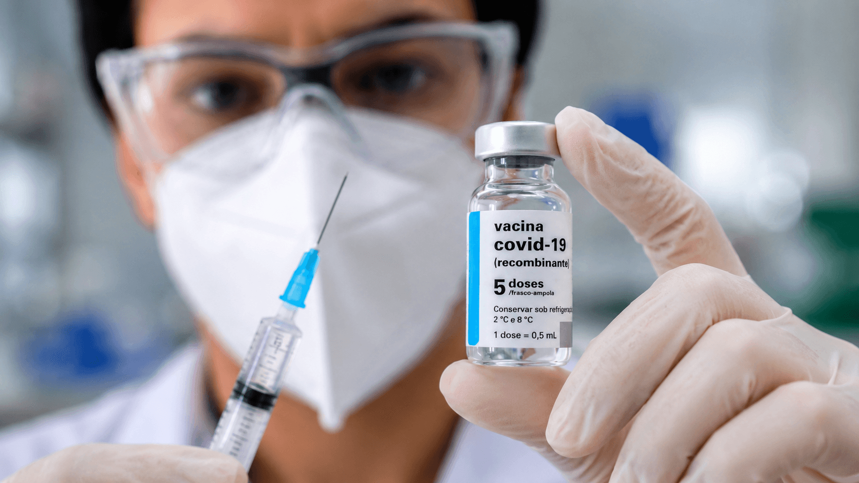 Anvisa manda mudar fórmula das vacinas contra a Covid-19 no Brasil
