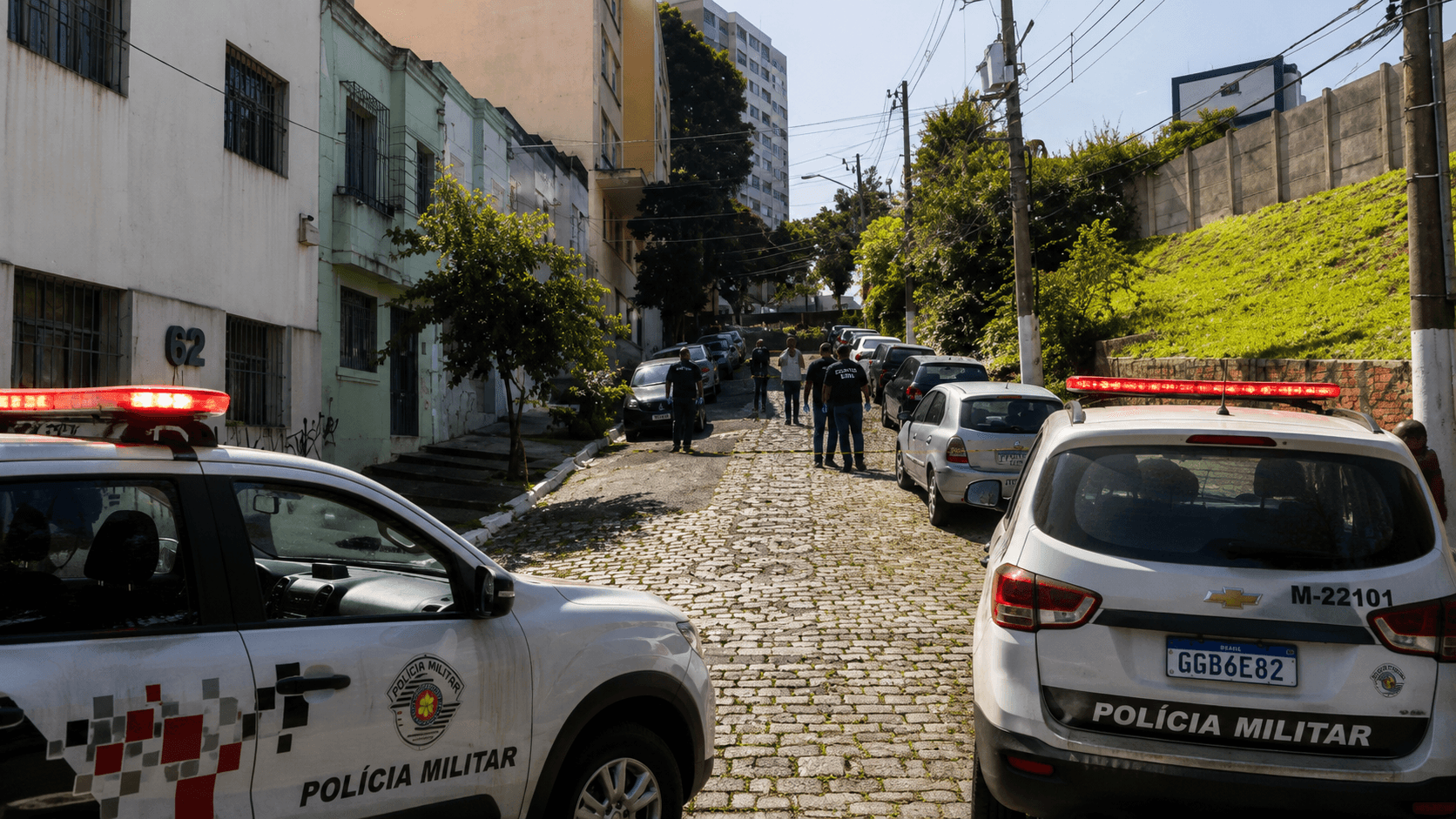São Paulo: homem se entrega à PM após matar pai a facadas
