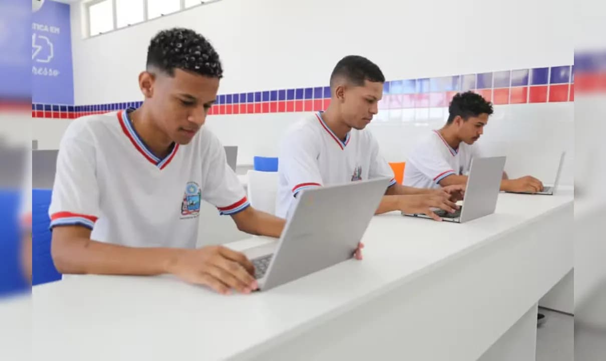 Ceep abre 540 vagas para cursos técnicos gratuitos em Feira de Santana.