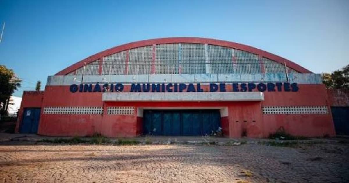 Ginásio de Esportes de Lauro de Freitas, na região central do município, que receberá reforma financiada com recursos federais