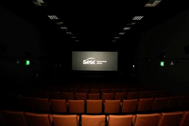 Cartaz ou cena do filme Entre Forças, produção pernambucana selecionada para a 9ª Mostra Sesc de Cinema