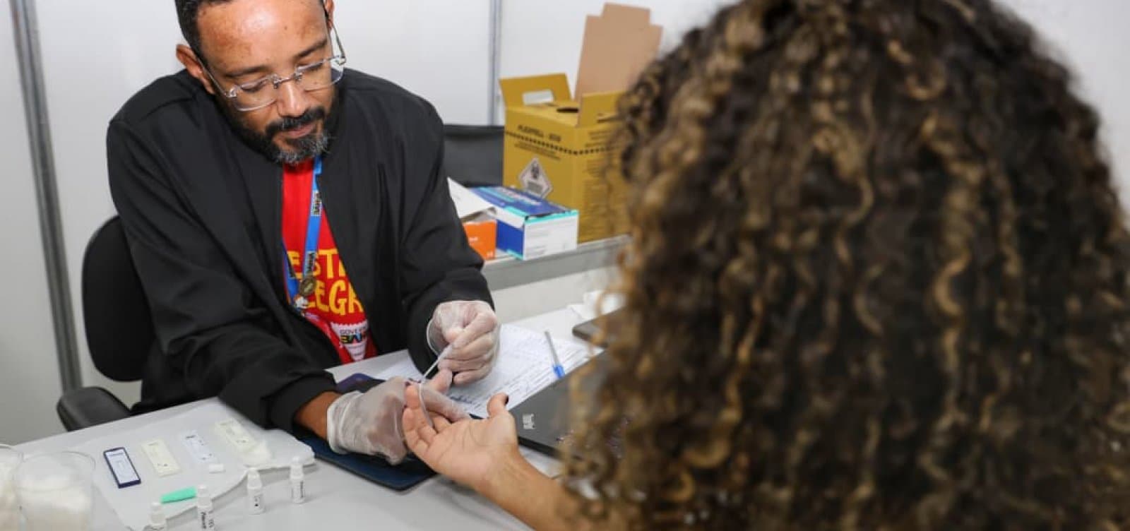 Posto de testagem rápida de ISTs da Sesab no São João de Amargosa 2026