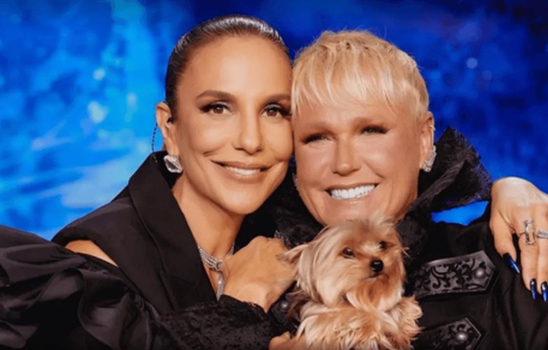 Ivete Sangalo e Xuxa juntas em evento artístico
