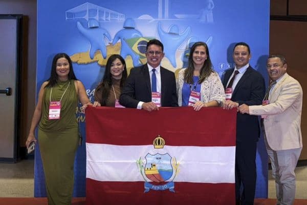 Representantes da Prefeitura de Penedo recebem prêmio do Sebrae na categoria Sustentabilidade e Meio Ambiente