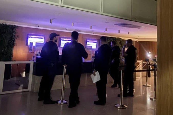 Policiais durante operação contra golpe do falso advogado em vários estados do Brasil