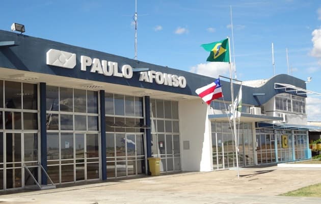Terminal do Aeroporto de Paulo Afonso durante obras de modernização