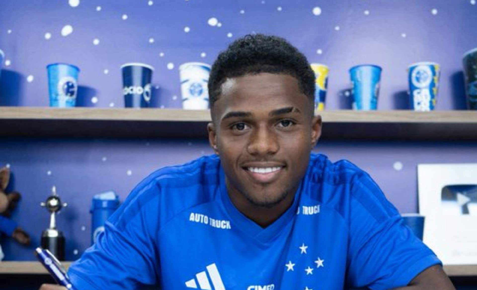 Adriano Júnior, atacante do Jacuipense, anunciado pelo Cruzeiro por empréstimo