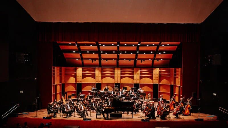 Orquestra Sinfônica de Sergipe (Orsse) se apresentando no Teatro Tobias Barreto em Aracaju