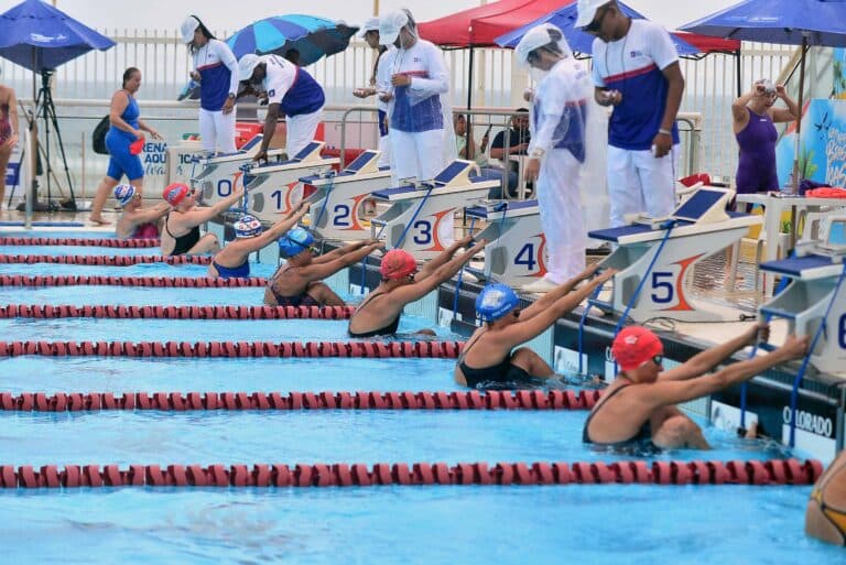 Piscina para prática de natação e hidroginástica em Salvador
