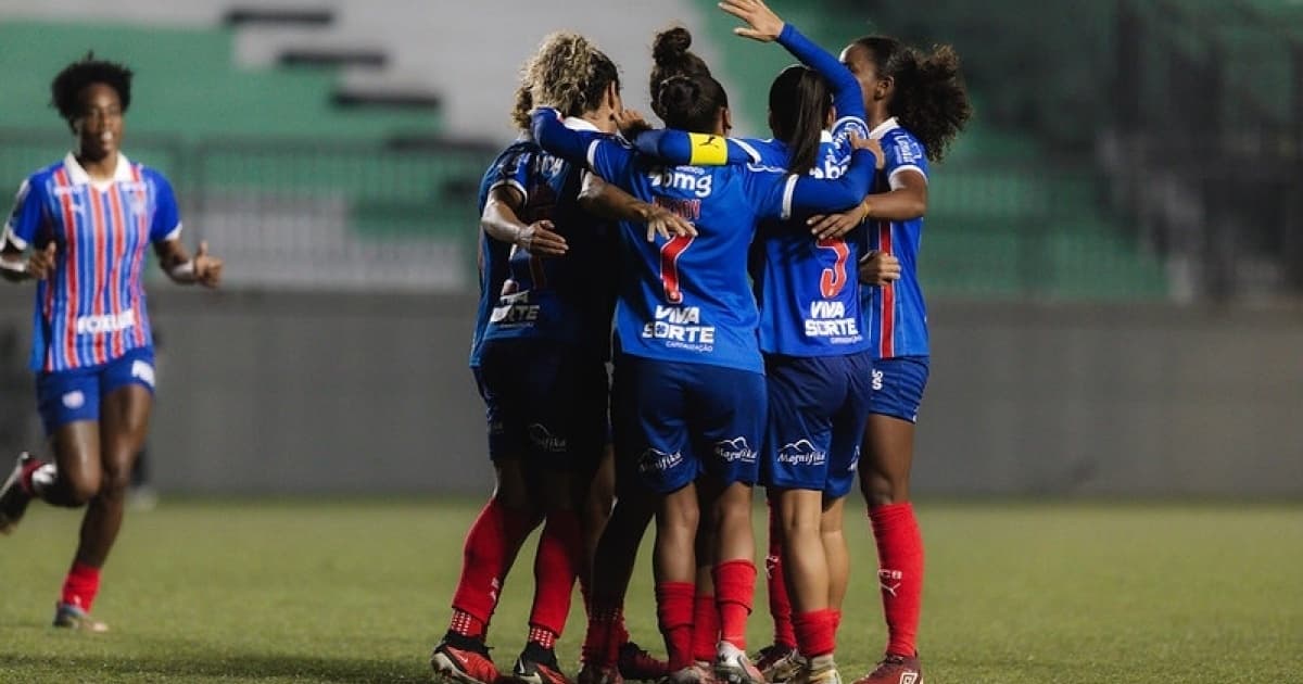 Jogadoras do Bahia feminino comemoram gol contra o Botafogo pelo Brasileirão A1 2026