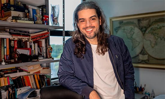Capa do livro O Testamento do Alferes, de Matheus Batalha, publicado pela Editora Urutau