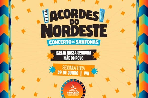 Sanfoneiro se apresenta em festa junina nordestina com público ao redor