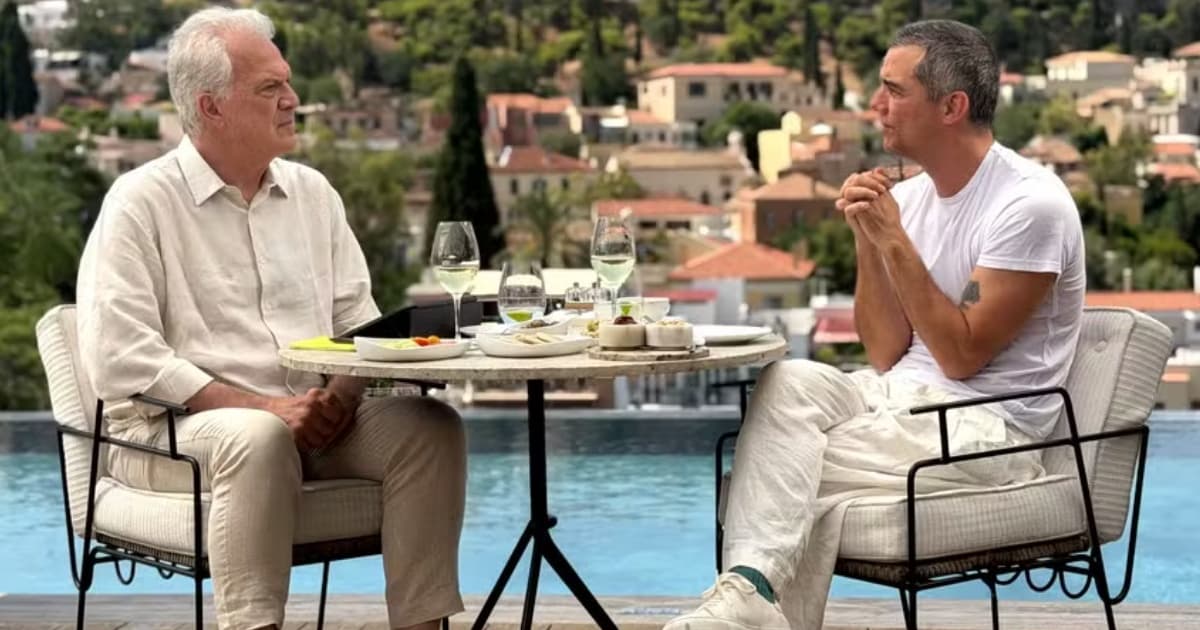 Wagner Moura em entrevista ao Conversa com Bial, gravada em Atenas, na Grécia