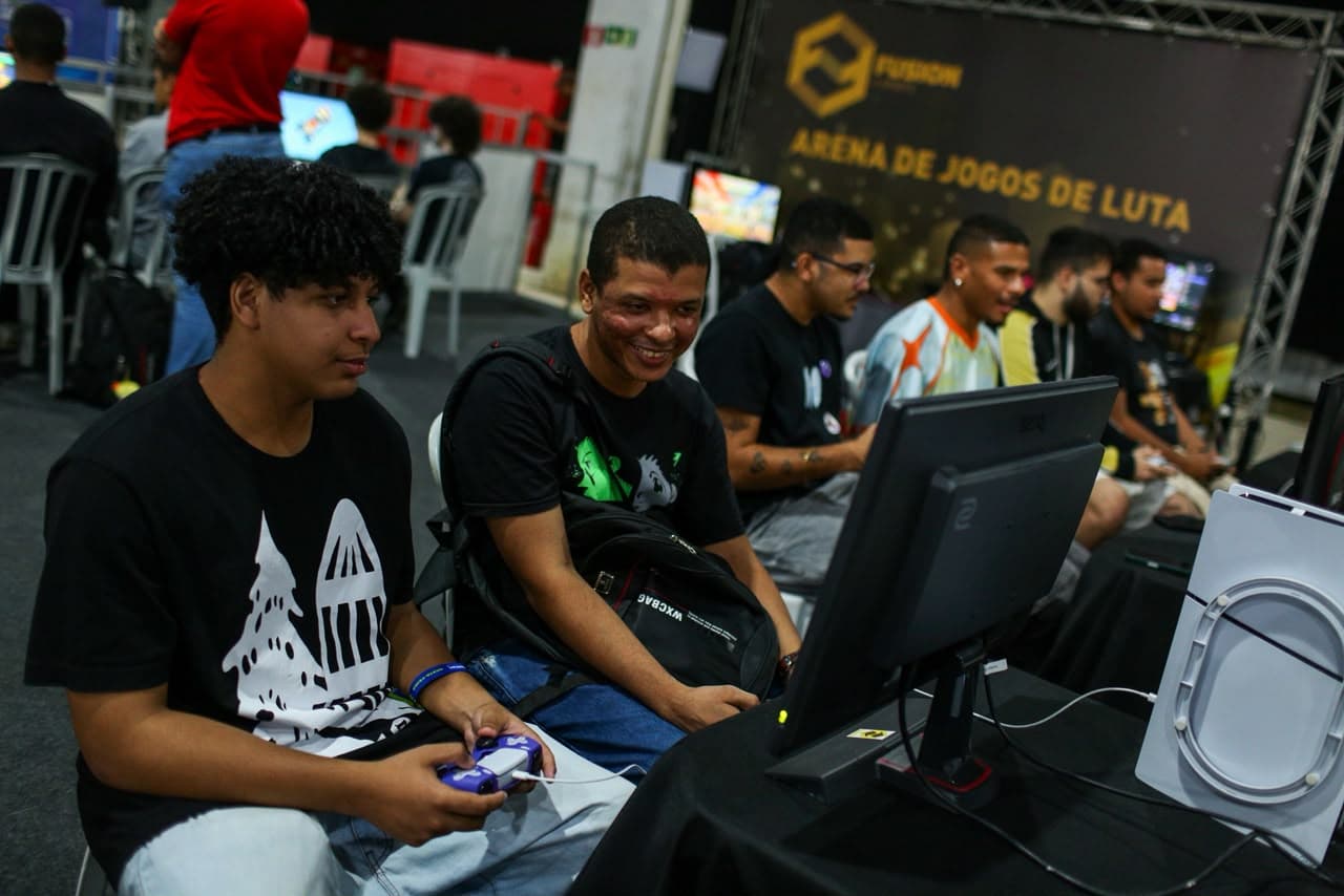 Público no Gamepólitan 2026 no Parque de Exposições de Salvador