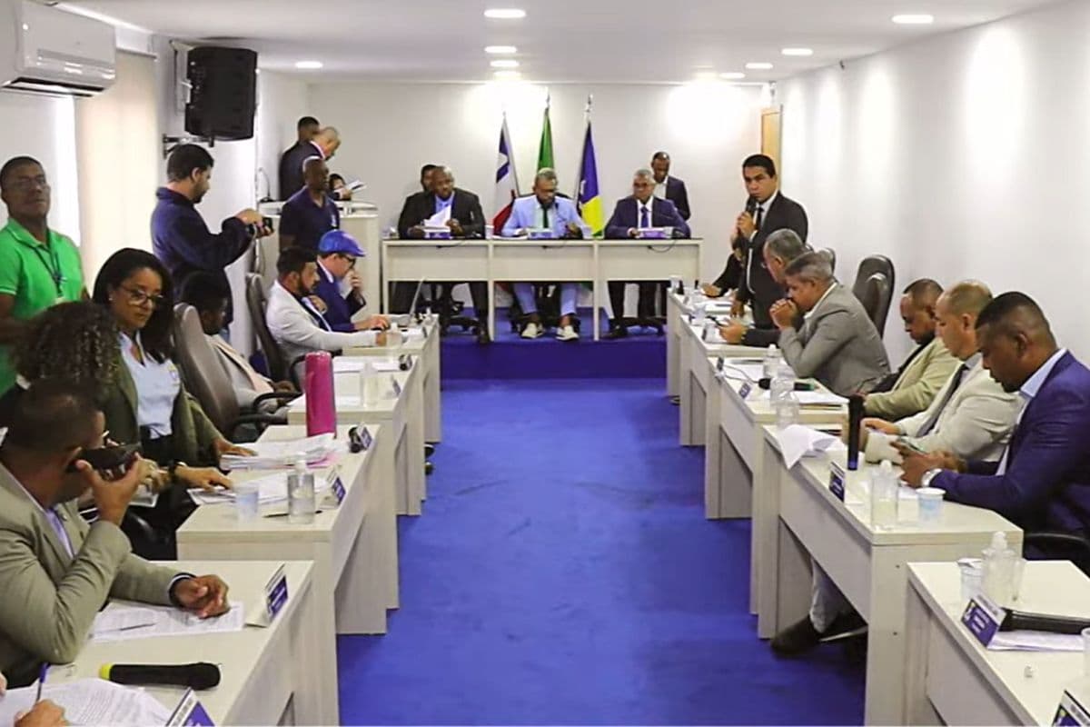 Vereador Sapucaia, novo presidente da Câmara Municipal de Lauro de Freitas