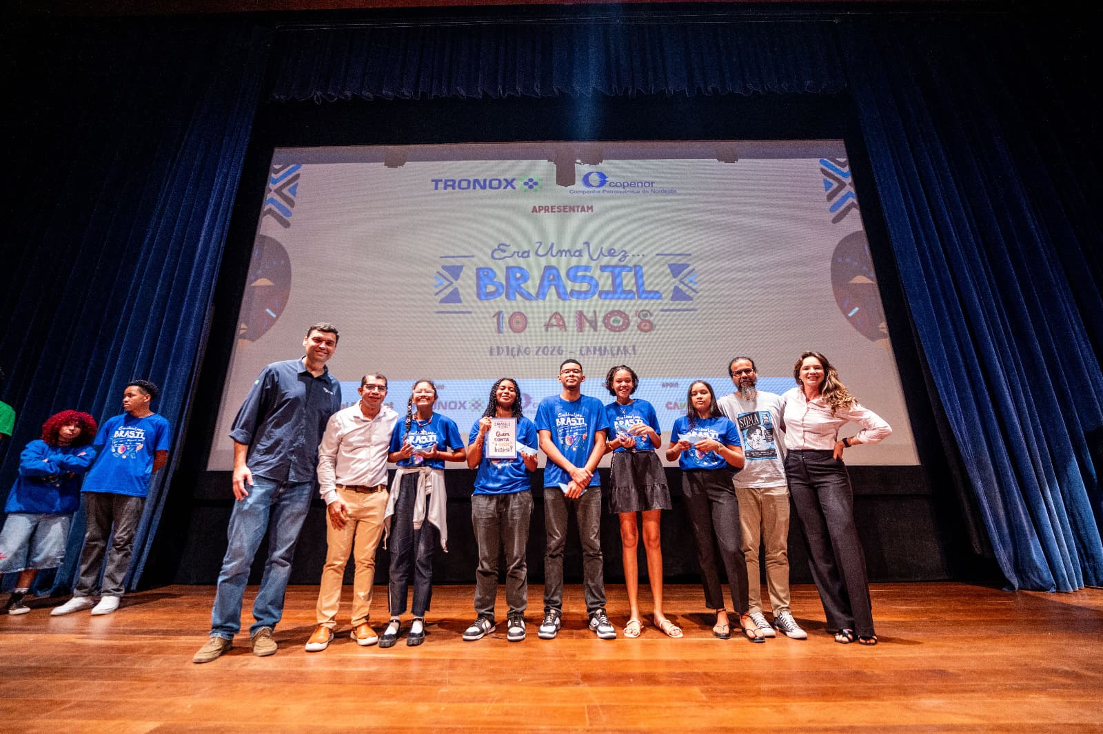 Grupo da rede municipal embarca em novembro para dez dias de imersão cultural em Portugal.