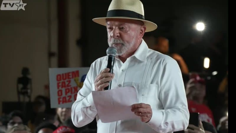 Presidente Lula discursa em convenção do PT em Salvador, Bahia