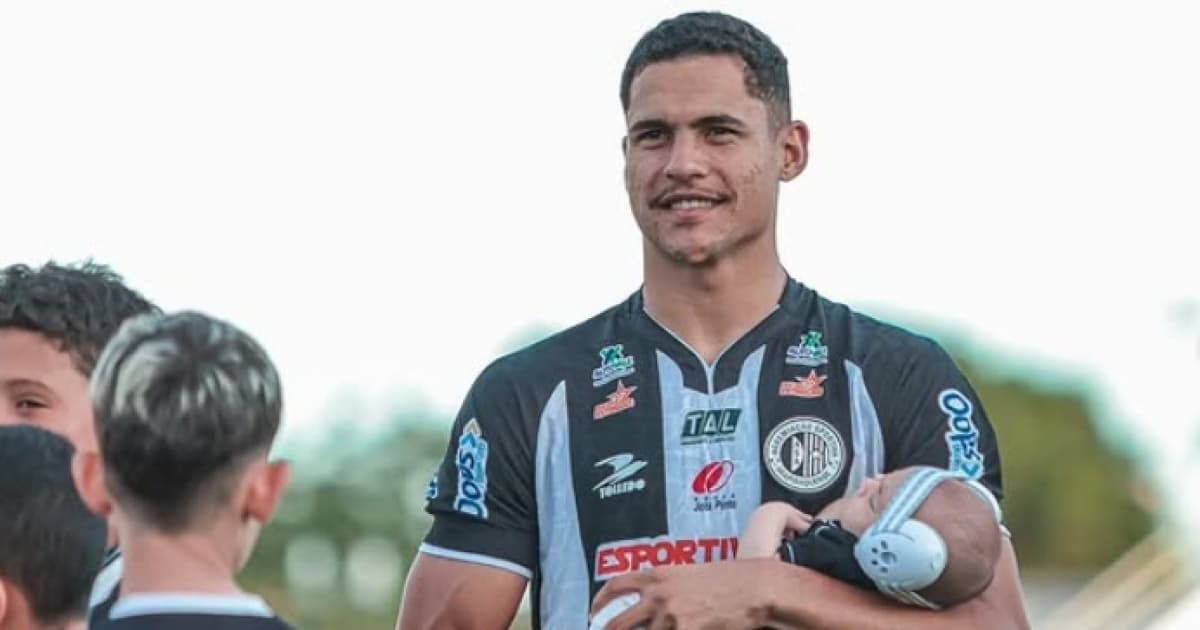 Atacante Alex Bruno, do ASA, que se transferiu para o Vitória