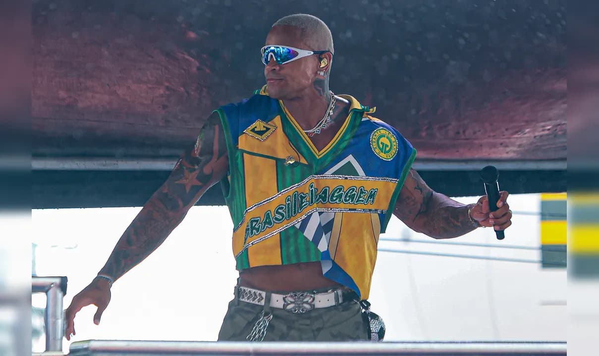 Pipoco de Léo Santana acontece na sexta-feira pré-Carnaval em 2027.