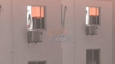 Fachada de condomínio residencial em área urbana da Bahia