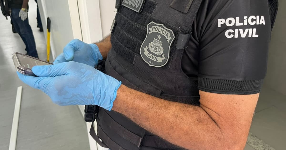 Viatura da Polícia Civil da Bahia em operação de cumprimento de mandado
