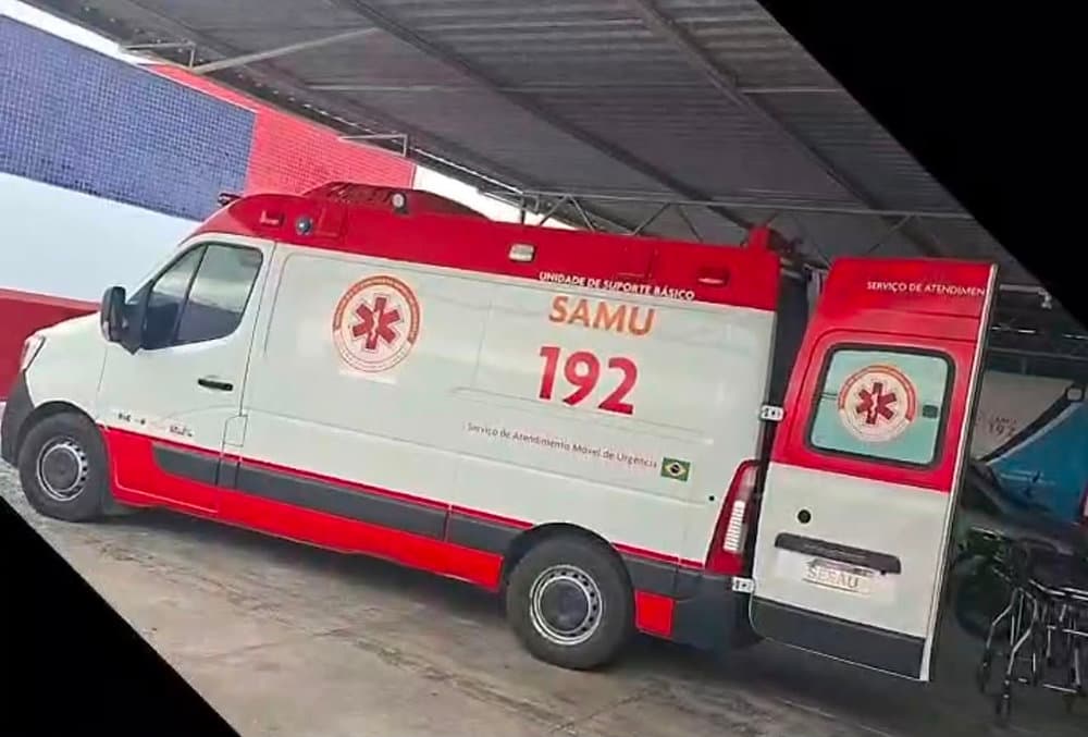 Trecho da rodovia AL-145 na zona rural de Água Branca, Alagoas