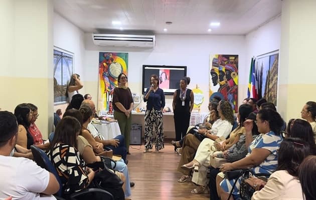 Capacitação preparatória do evento reúne profissionais para discutir equidade e diversidade étnica na primeira infância.