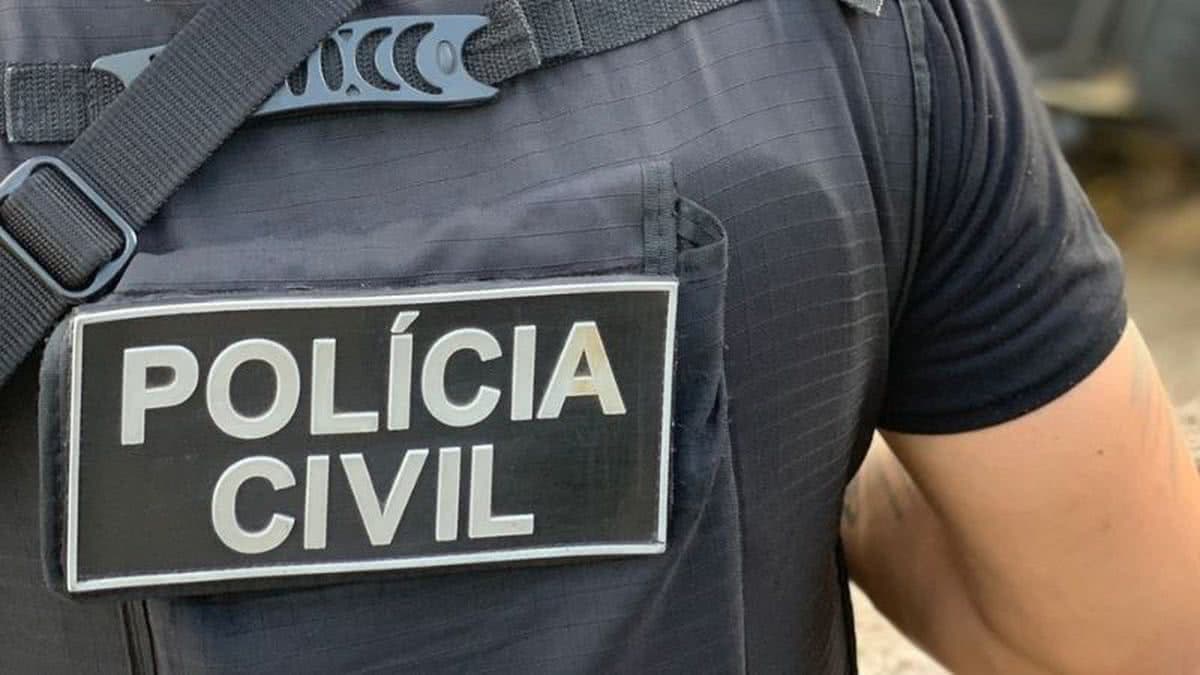 Viaturas da Polícia Civil da Bahia em operação policial em Salvador