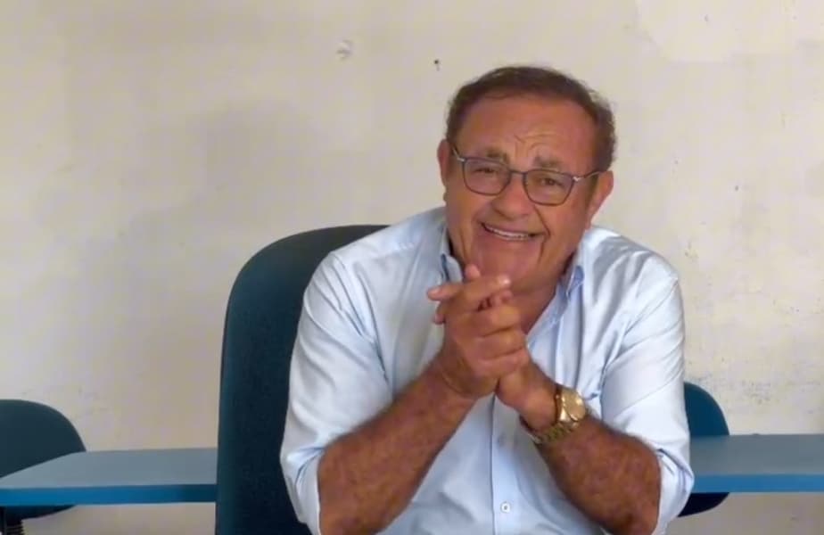 Senador Renan Calheiros durante sessão no Senado Federal sobre renegociação de dívidas rurais