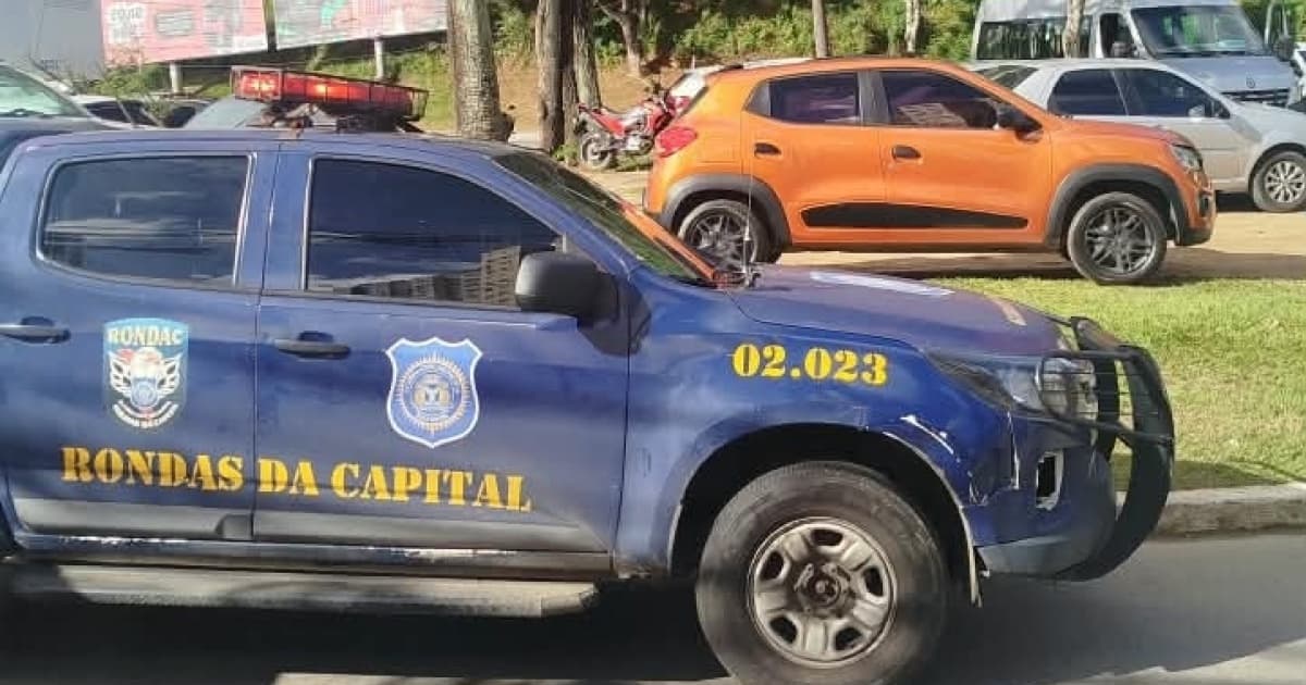 Viatura da Guarda Civil Municipal de Salvador em patrulhamento nas ruas da capital baiana