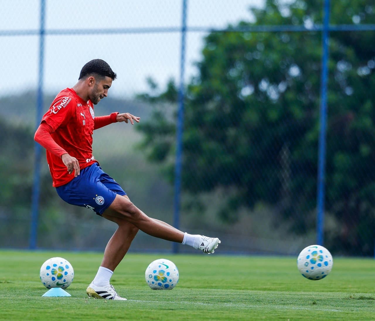 Foto: Reprodução / Esporte Clube Bahia. Autoria original não informada na fonte.