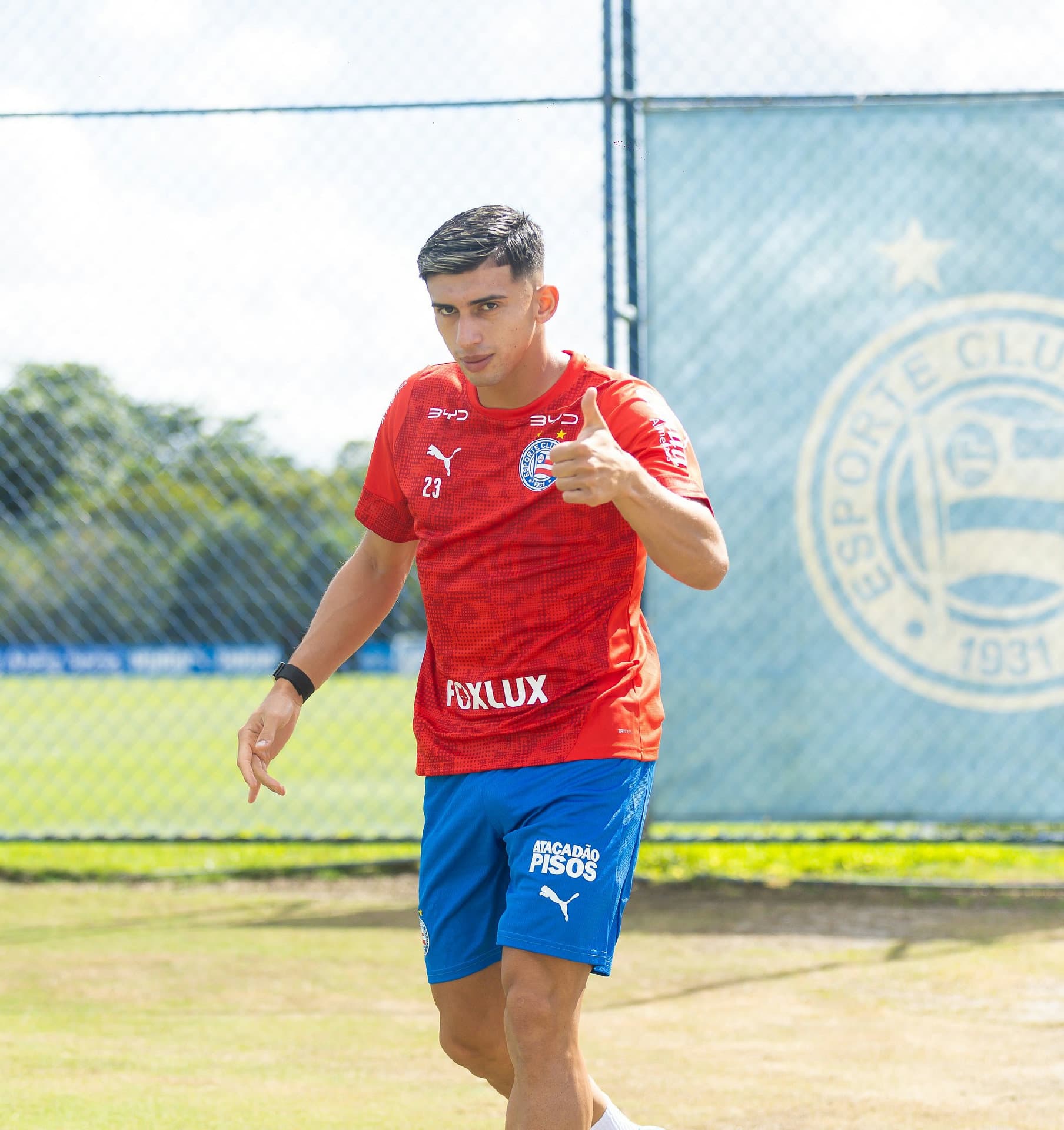 Elenco do Bahia em treino no CT Evaristo de Macedo durante reapresentação