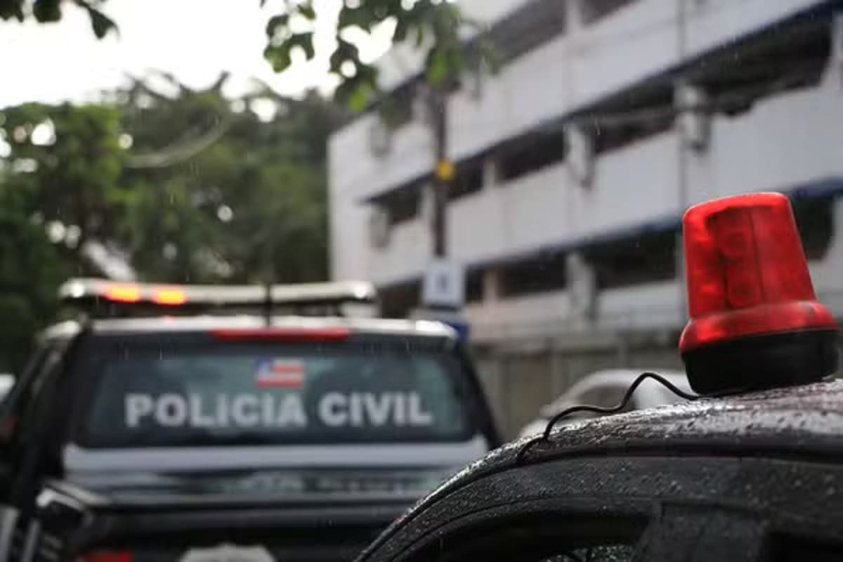 Viatura da Polícia Civil da Bahia em operação policial