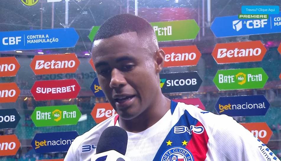 Volante Erick, capitão do Bahia, durante partida contra a Chapecoense na Arena Fonte Nova