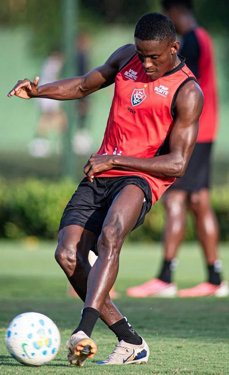 Foto: Reprodução / Esporte Clube Vitória. Autoria original não informada na fonte.