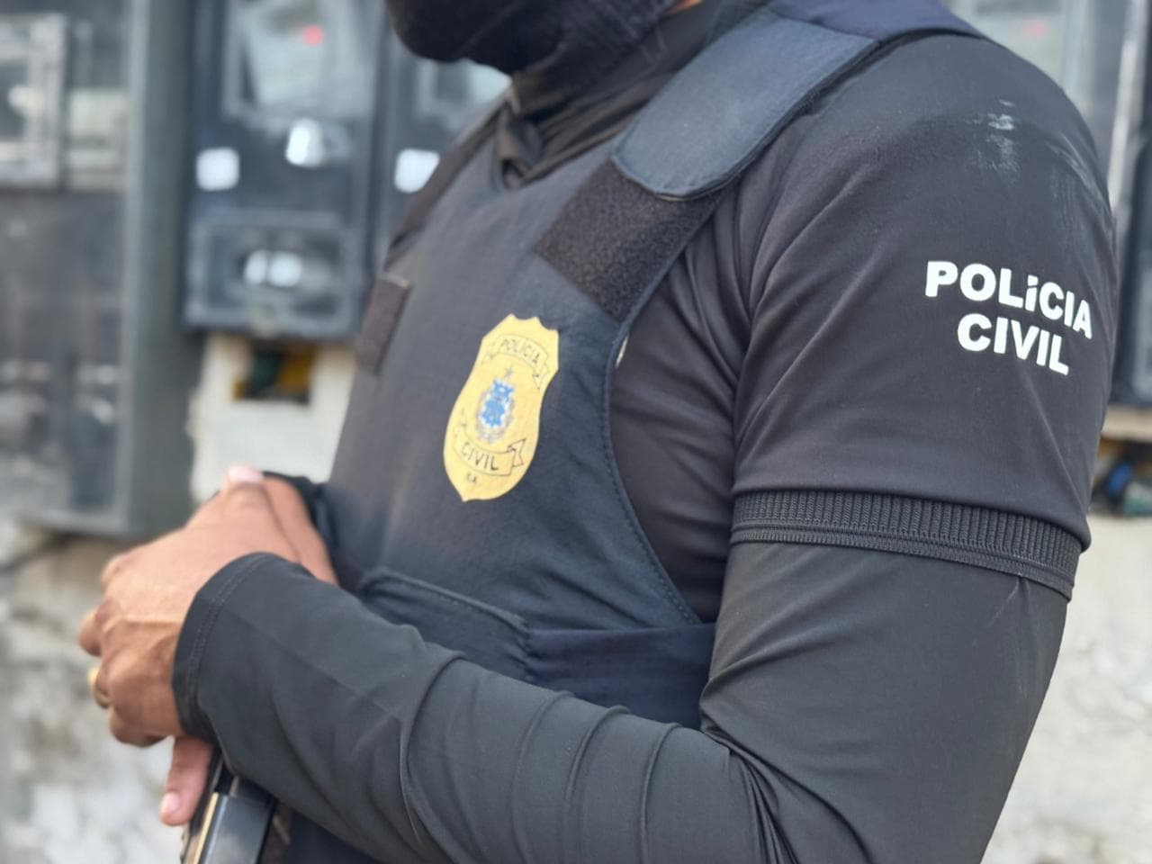 Agentes da Polícia Civil da Bahia em operação na zona rural