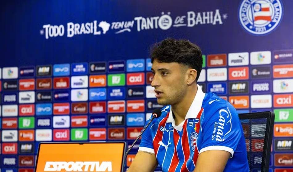 Alejo Véliz, atacante argentino do Bahia, durante sua apresentação na Arena Fonte Nova