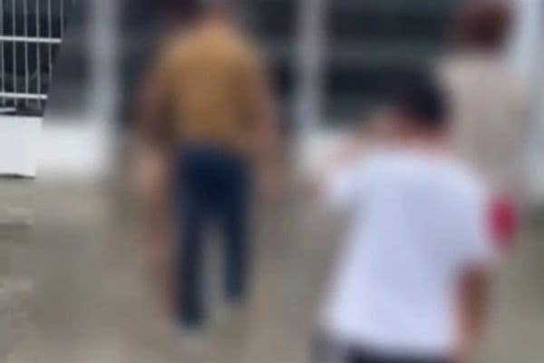 Viatura da Polícia Civil de Alagoas em operação de apreensão em Rio Largo