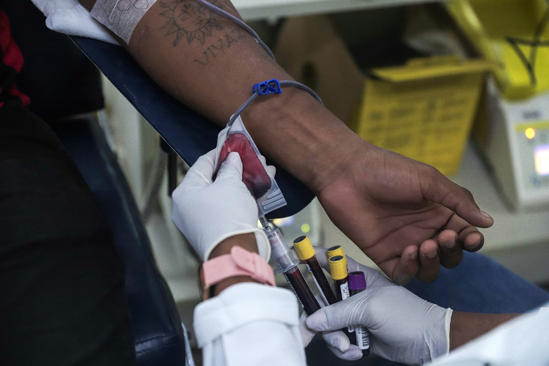 Doação de sangue em hospital do interior da Bahia pela Hemoba