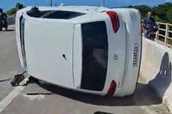 Acidente na Ponte Divaldo Suruagy deixa ciclista ferida em Marechal Deodoro