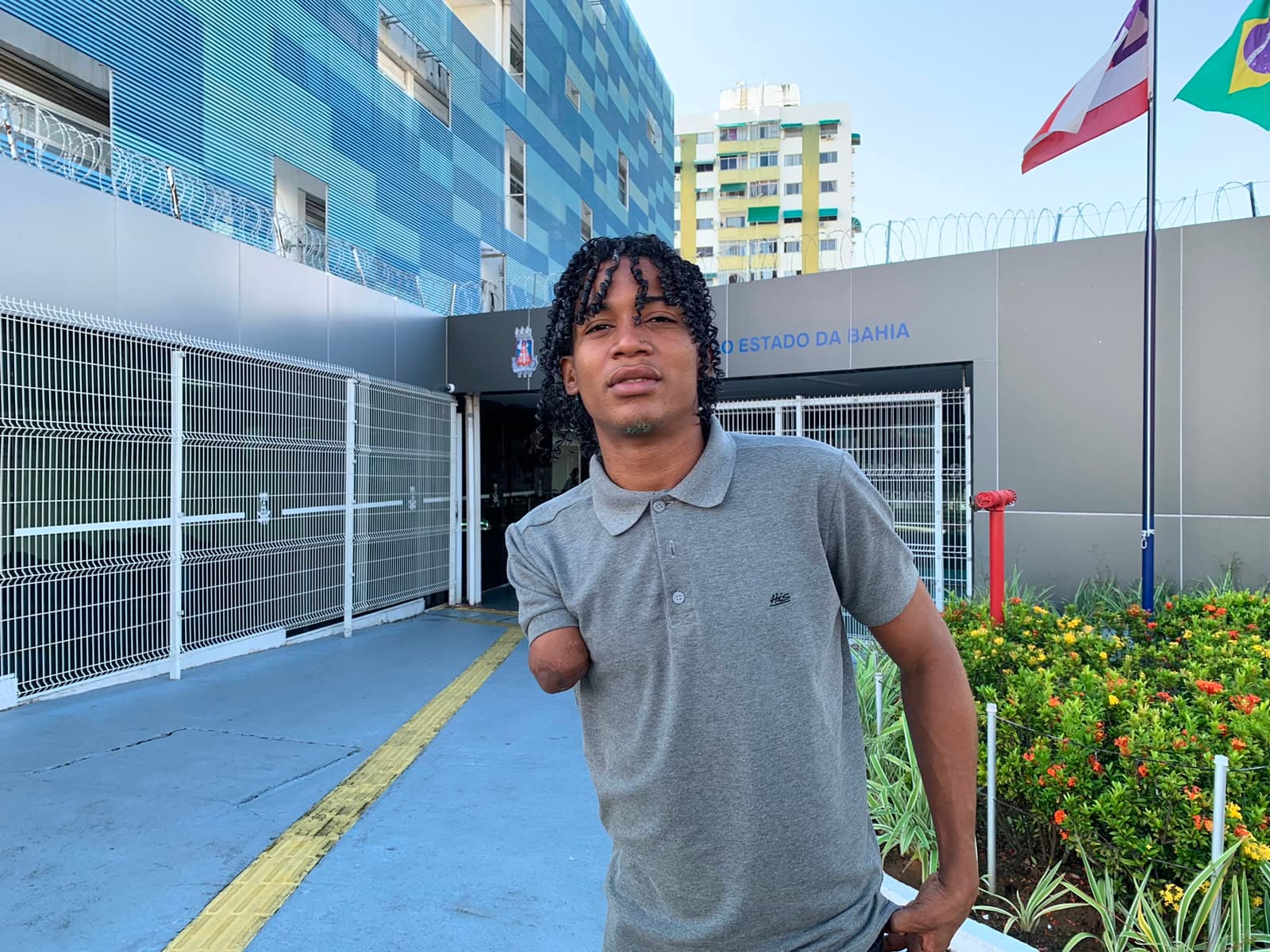 Andrei Peroba, jovem que perdeu o braço em acidente em parque de diversões em Salvador