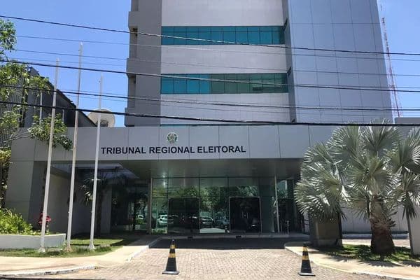 Tribunal Regional Eleitoral de Alagoas determina remoção de publicações com inteligência artificial e montagens contra Renan Filho