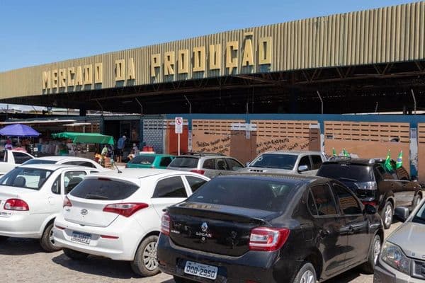Entrada do Mercado da Produção em Maceió, Alagoas