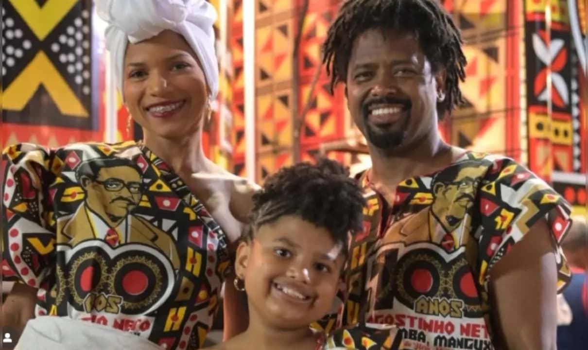 Leandro ao lado da esposa e da cantora Lilica Rocha.
