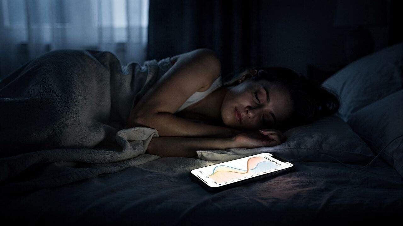 Aplicativos de sono ajudam acordar melhor monitorando ciclos biológicos noturnos - Imagem criada por inteligência artificial (ChatGPT / Olhar Digital)