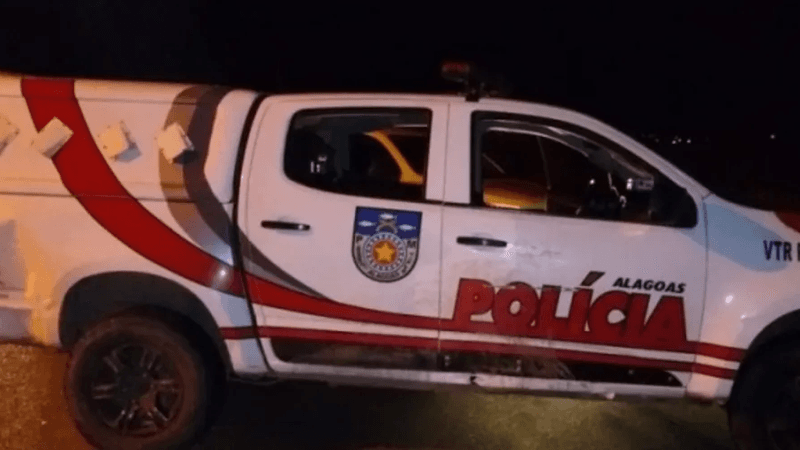 Espingardas e munições apreendidas pela Polícia Militar de Alagoas durante operação Renoe