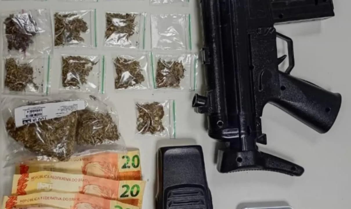 Prisão aconteceu no bairro Nova Vitória nesta quarta-feira (11).