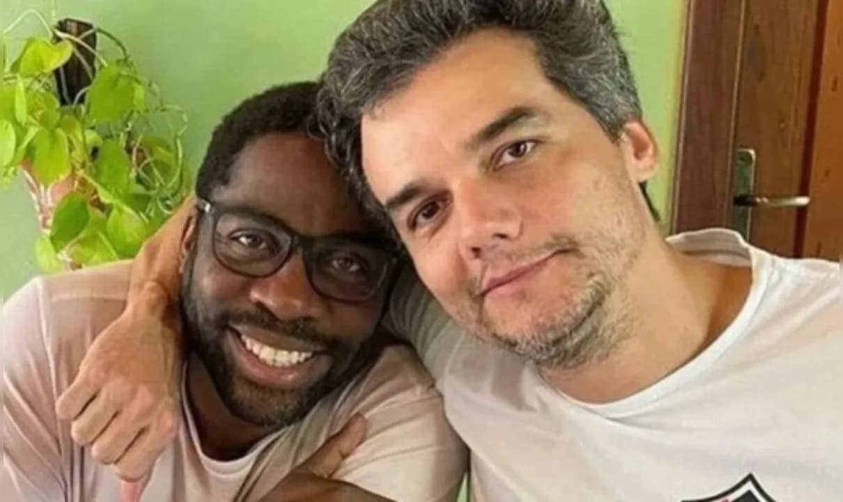 Ator indicado como Melhor Ator convidou o amigo para cerimônia do próximo dia 15. 