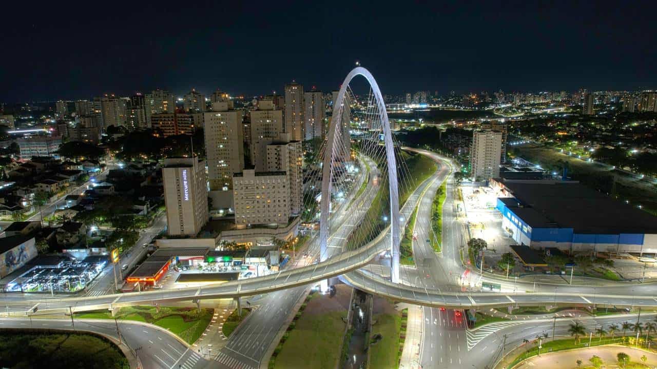 São José dos Campos consolida polo aeroespacial com gestão urbana inteligente - Créditos: depositphotos.com / PedroTruffi