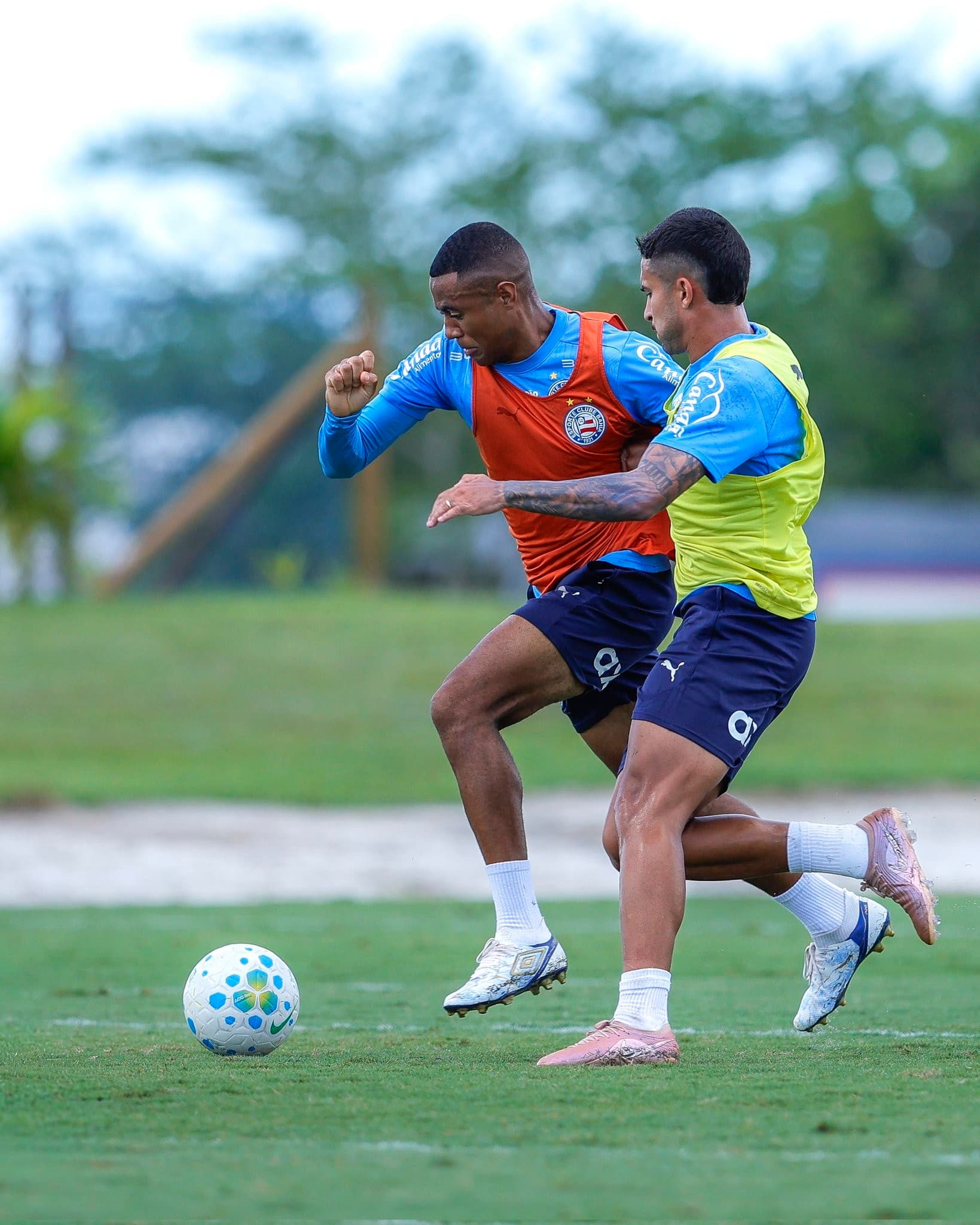 Treino do Bahia no CT Evaristo de Macedo durante preparação para jogo contra o Coritiba